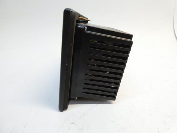 ALLEN BRADLEY 2711-B5A1X SER. H F/W 4.46 REV. D 100-240VAC 0.25-0.15A REMAN