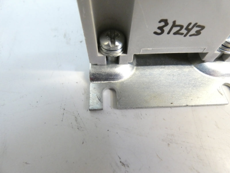 CUTLER-HAMMER W200M1CFCY4Y7 460/575V 27A (AS PICTURED) UNMP