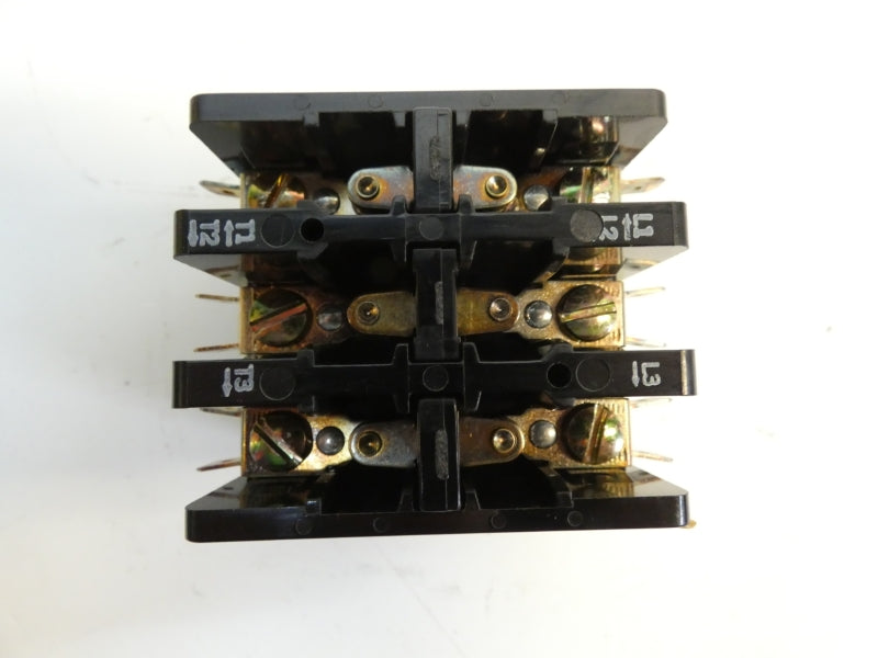 JOSLYN CLARK A77-309044A-1 120V 40A NSMP