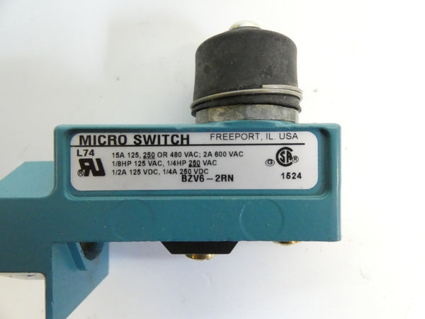 MICRO SWITCH BZV6-2RN 600VAC 15A (AS PICTURED) NSNP
