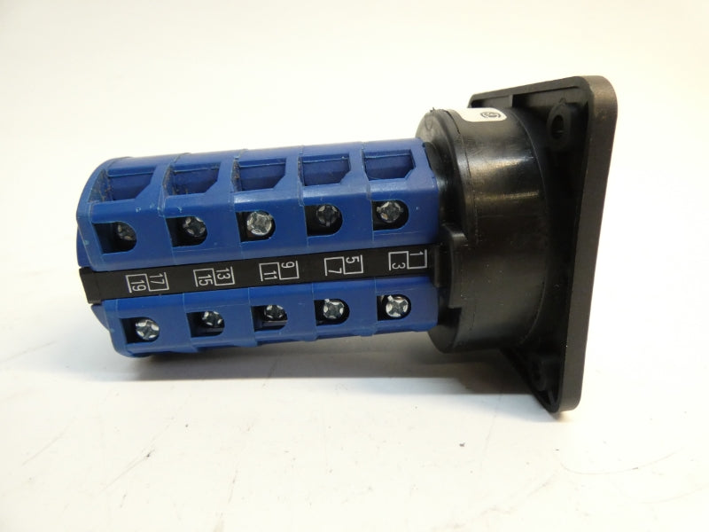 KRAUS&NAIMER CA20BL87014/001 660-690V 30A NSNP