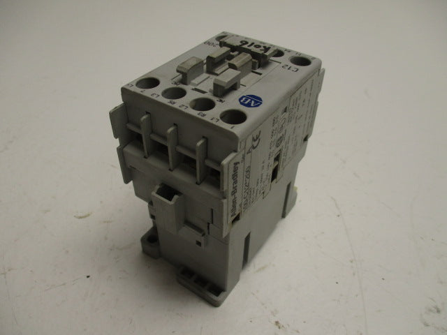 ALLEN BRADLEY 100-C12D200 SER. A  UNMP