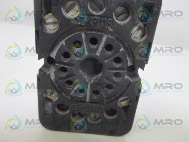 ELESTA ZRK118 RELAY BASE  UNMP