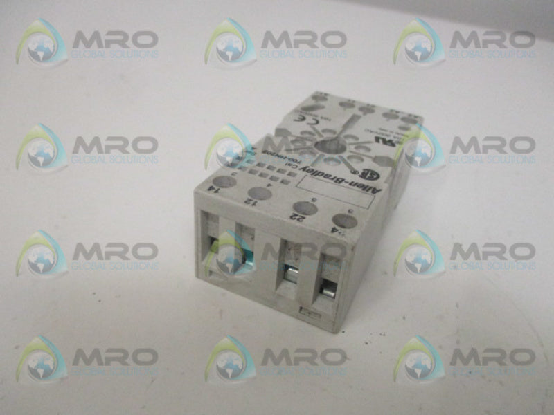 ALLEN BRADLEY 700-HN202 SER. A RELAY SOCKET  UNMP