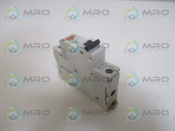 MERLIN GERIN 24236 CIRCUIT BREAKER 2A  UNMP