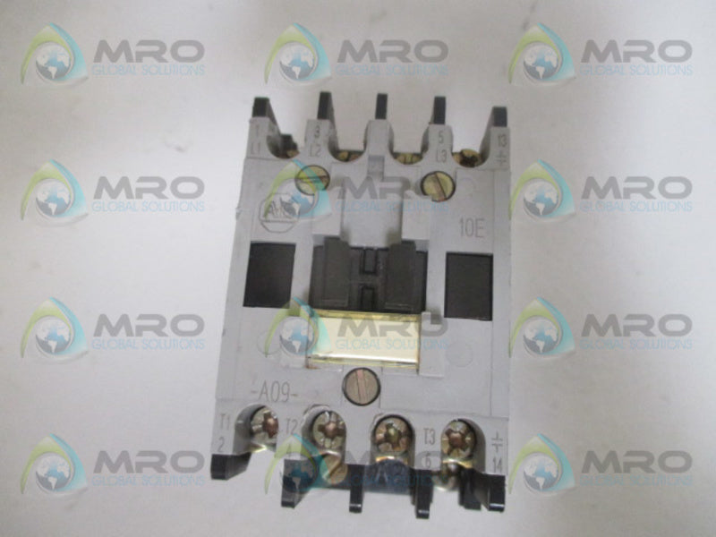 ALLEN BRADLEY 100-A09NJ3 SER. B CONTACTOR 24V  UNMP