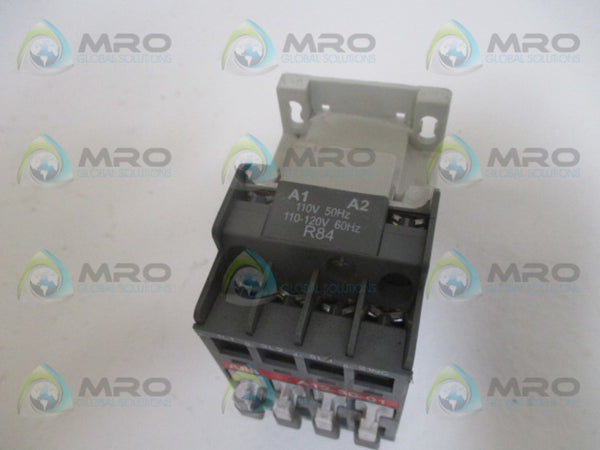 ABB A12-30-01 CONTACTOR 120V  UNMP