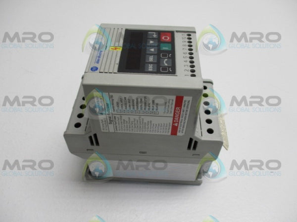 ALLEN BRADLEY 160-AA04NSF1P1 SER. C SPEED CONTROLLER 0.75KW/1HP  NSNP