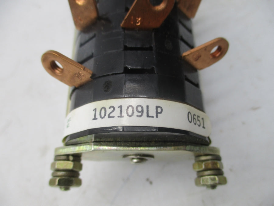 ELECTROSWITCH 102109LP SER. 102 600VAC 7-1/2A  NSMP