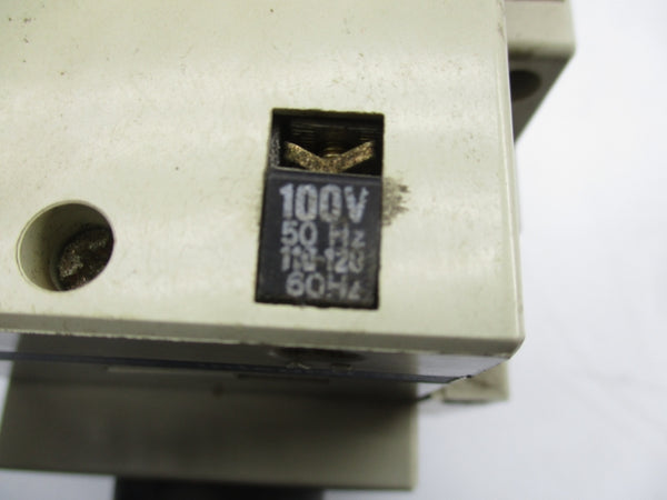 TELEMECANIQUE LD1-LC030.H5+LB1-LC03M53+LA1-LC025 100V/ 110-120V UNMP