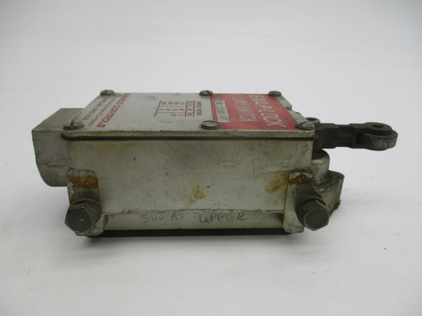 NAMCO CONTROLS EA170 11100 600V 5A (AS PICTURED) UNMP