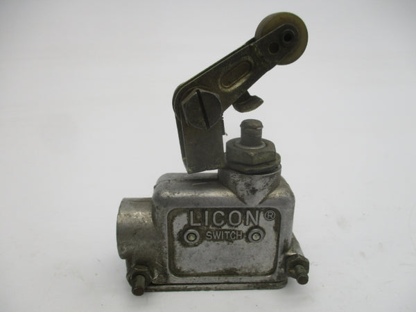 LICON 30-415 250VAC 10A (AS PICTURED) UNMP