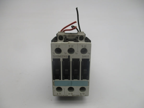 SIEMENS 3RT1026-1BB40 24VDC (AS PICTURED) UNMP