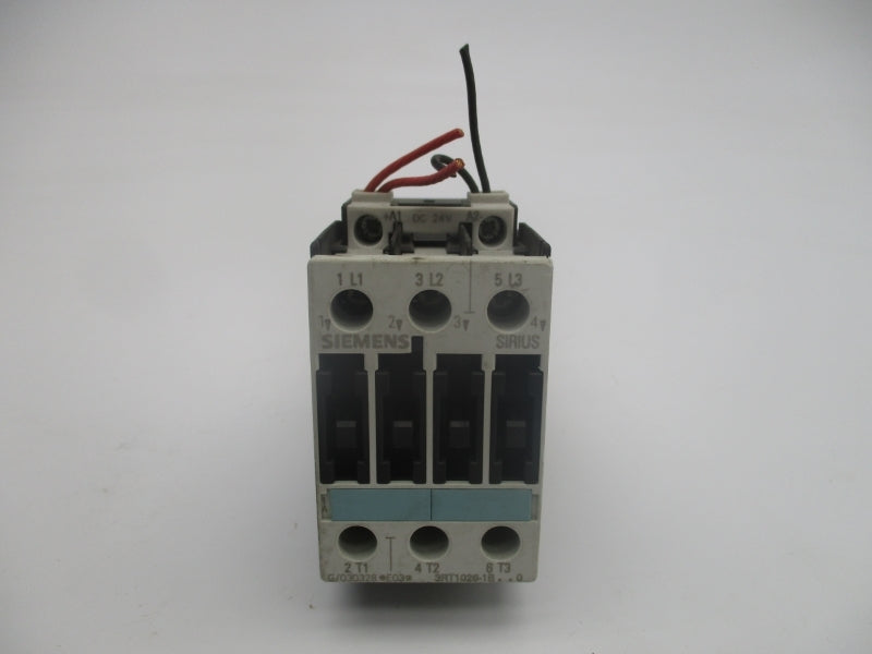 SIEMENS 3RT1026-1BB40 24VDC (AS PICTURED) UNMP