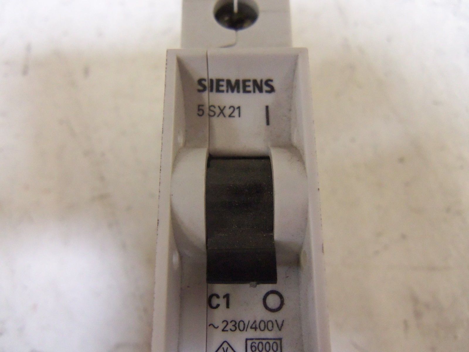 SIEMENS 5SX2101-7 CIRCUIT BREAKER 1A UNMP