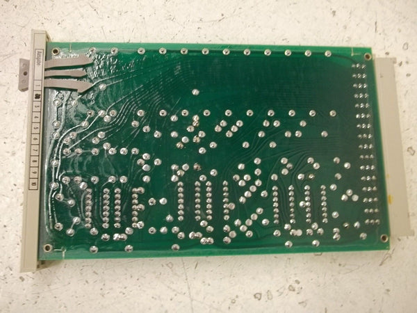 SIEMENS 6EC1 110-0A OUTPUT BOARD UNMP