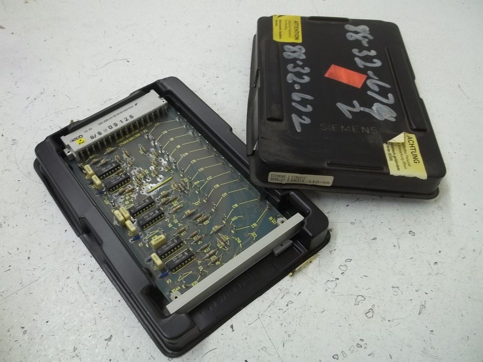 SIEMENS 6EC1 110-0A OUTPUT BOARD UNMP