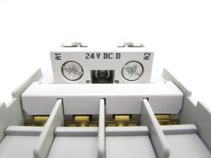 ALLEN BRADLEY 100-C09DJ01 SER. A 24VDC 32A (BR/WH) NSMP