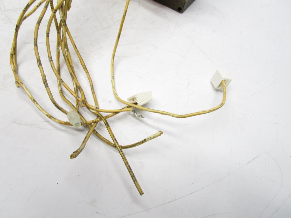 ADVANCE 71A8493 UNMP