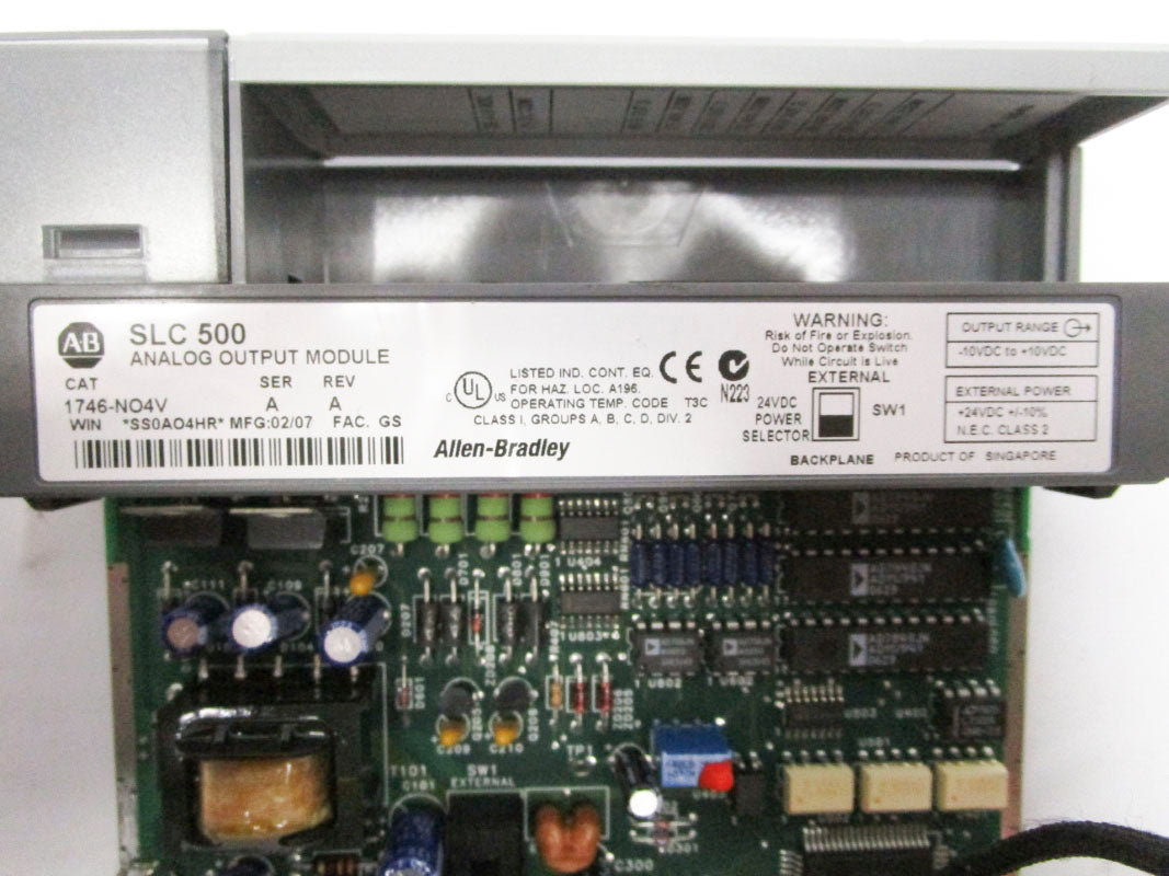 ALLEN BRADLEY 1746-NO4V SER. A 24VDC (NO TERMINAL) NSMP