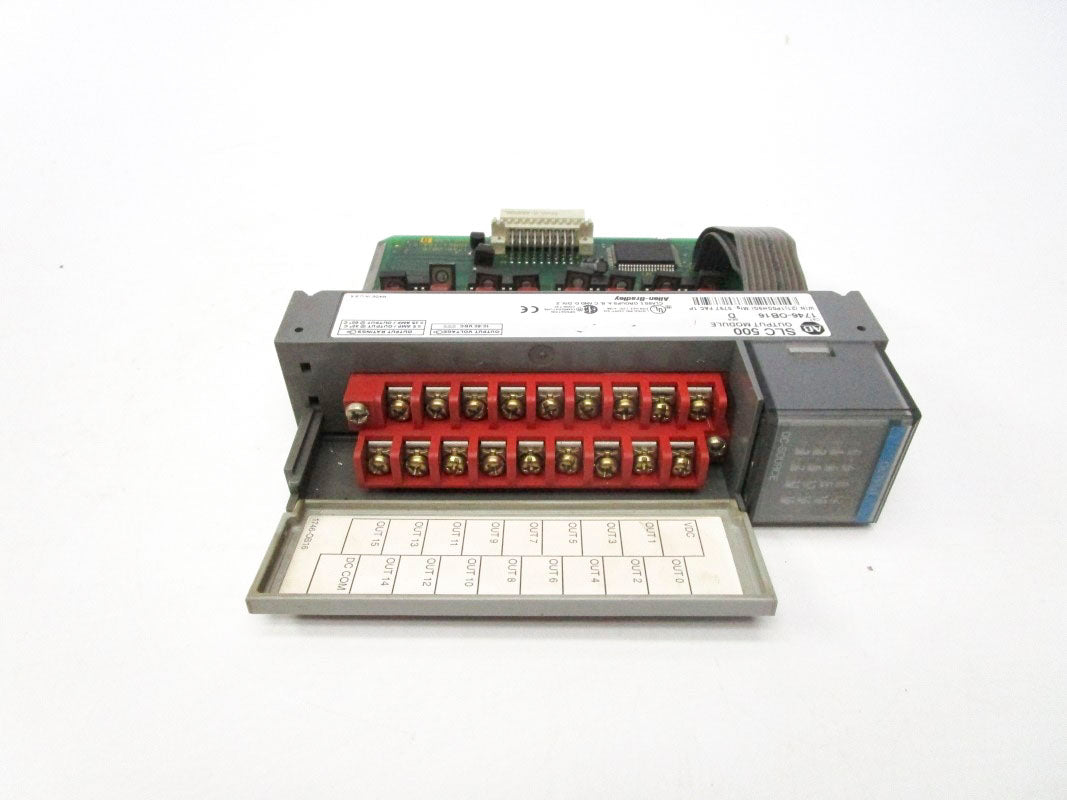 ALLEN BRADLEY 1746-OB16 SER. D 10-50VDC 0.5-0.25A UNMP