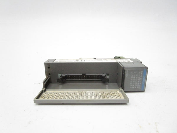 ALLEN BRADLEY 1746-OV32 SER. D 5-50VDC 0.25A UNMP