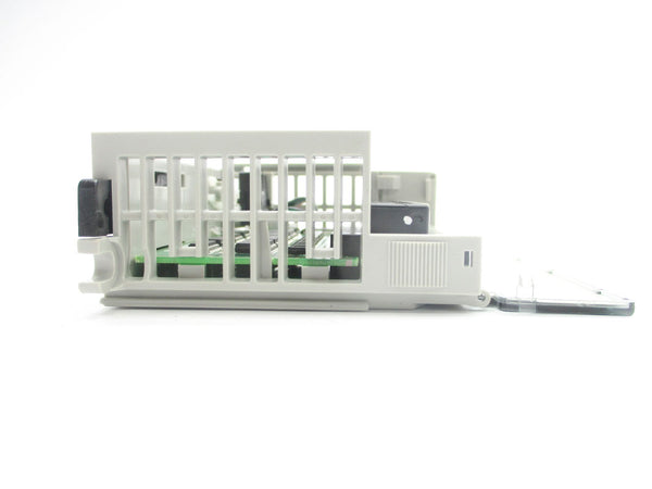 ALLEN BRADLEY 1769-OB16P SER. B F/W 3.1 20.4-26.4VDC NSNP