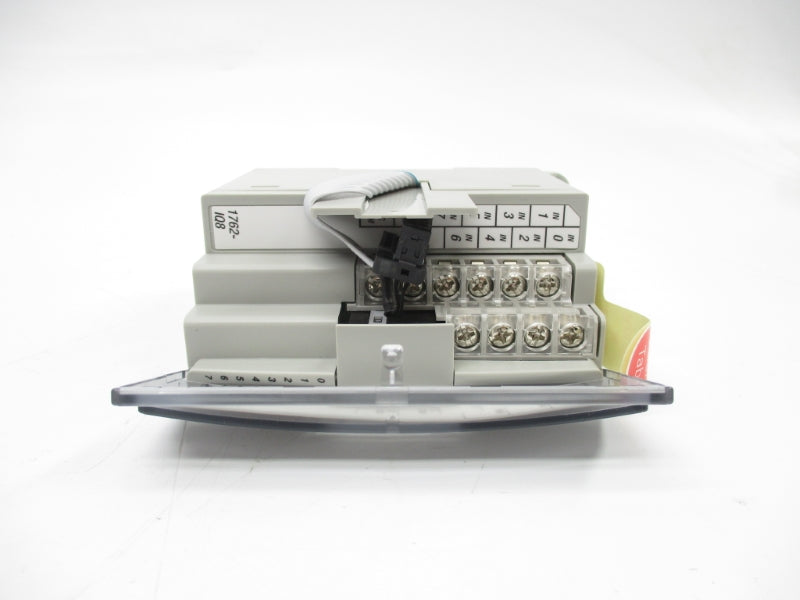 ALLEN BRADLEY 1762-IQ8 SER. A 24VDC 0.05A NSMP