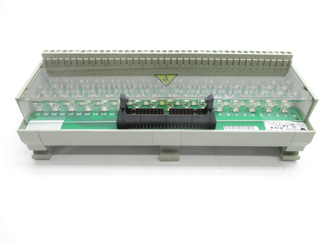 ALLEN BRADLEY 1492-IFM40F-F-2 SER. A 0-132VAC/DC NSMP