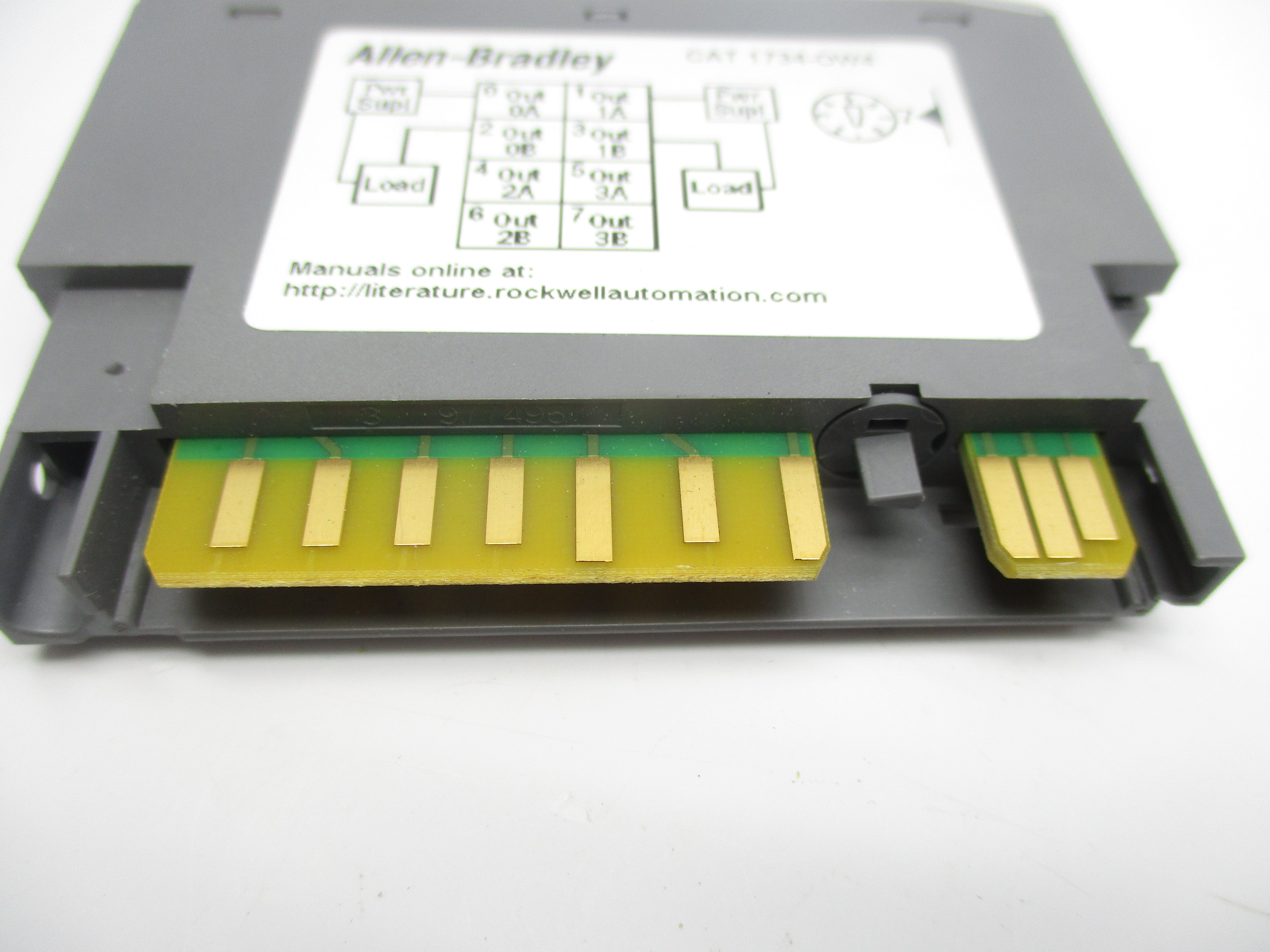 ALLEN BRADLEY 1734-OW4 SER. C F/W 3.022 250VAC 2A NSNP