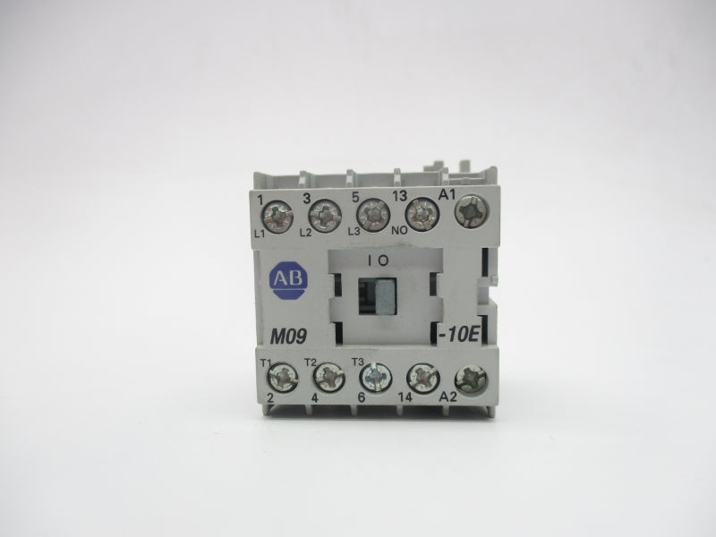 ALLEN BRADLEY 100-M09ND3S SER. A 110/120V 20A (WH) NSMP