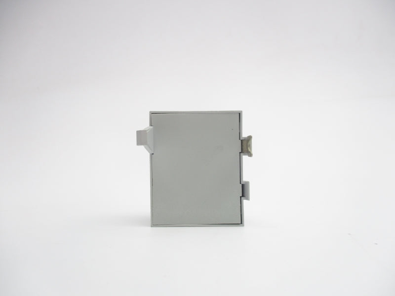 ALLEN BRADLEY 100-ETA30 SER. B 110-240VAC 1-30S (BR/WH) NSMP