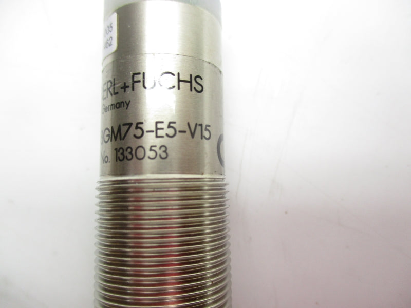PEPPERL+FUCHS UB500-18GM75-E5-V15 133053 10-30VDC NSNP