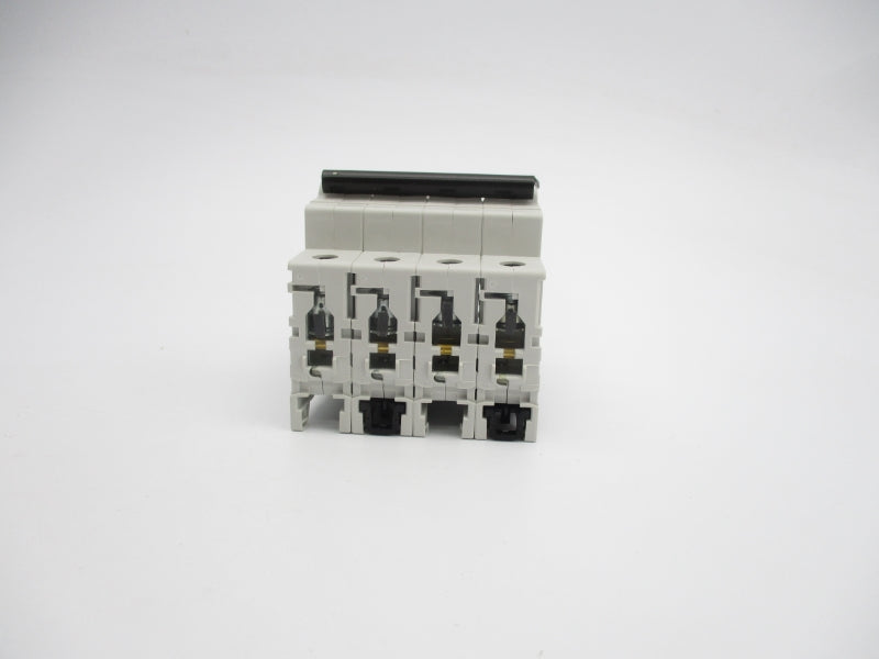 ABB 2CDS254001R0324 S204-C32 400V 32A NSMP