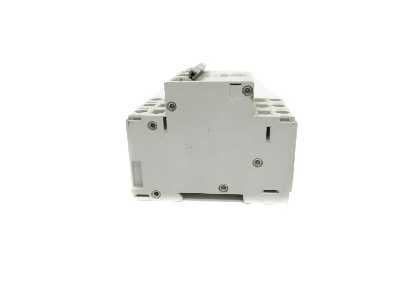 ALLEN BRADLEY 1492-CB3G070 SER. B 480VAC 7A UNMP