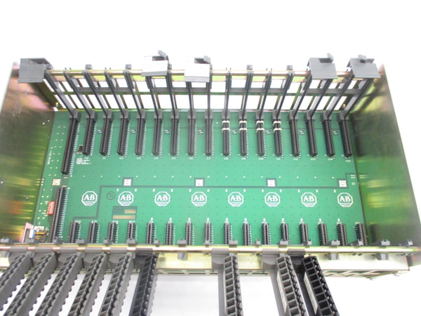 ALLEN BRADLEY 1771-A4B 5.25VDC 16A UNMP