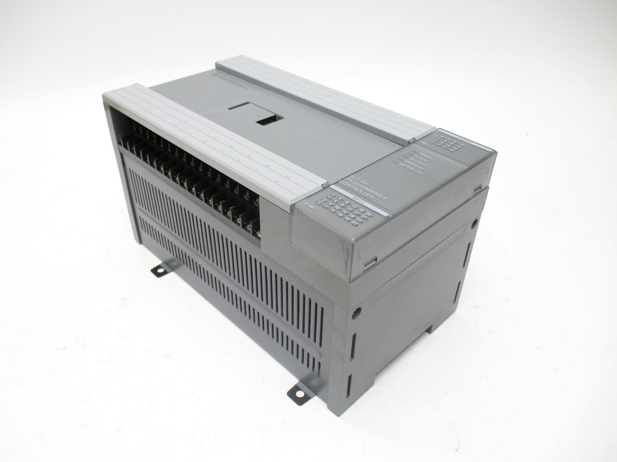 ALLEN BRADLEY 1747-L40B SER. A F/W 6 NSMP