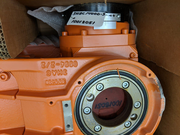 ABB 3HAC14000-3 w/1FK6084-6AZ21-9ZZ9-Z NSMP