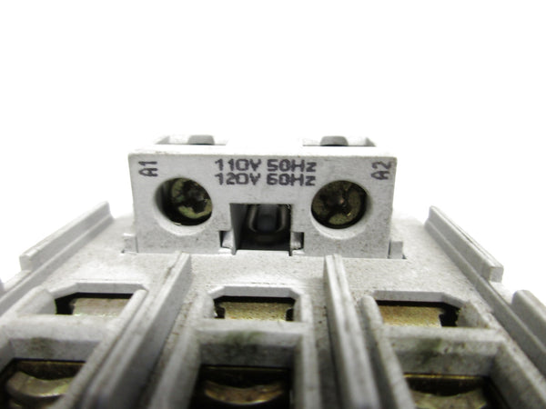 ALLEN BRADLEY 100-C30D00 SER. C 110/120V UNMP