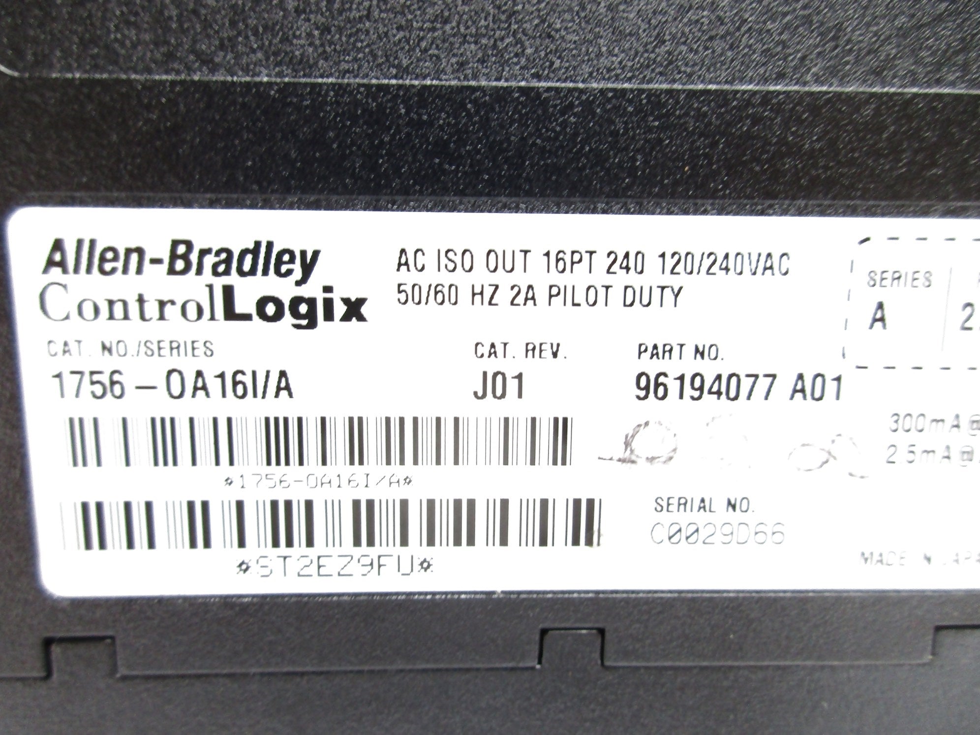 ALLEN BRADLEY 1756-OW16I SER. A F/W 2.1 24VDC NSNP