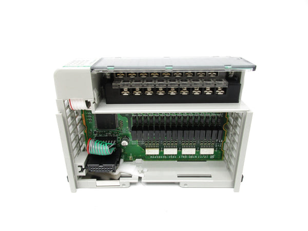 ALLEN BRADLEY 1769-OB16 SER. B F/W 3.1 24VDC REV.2 NSMP