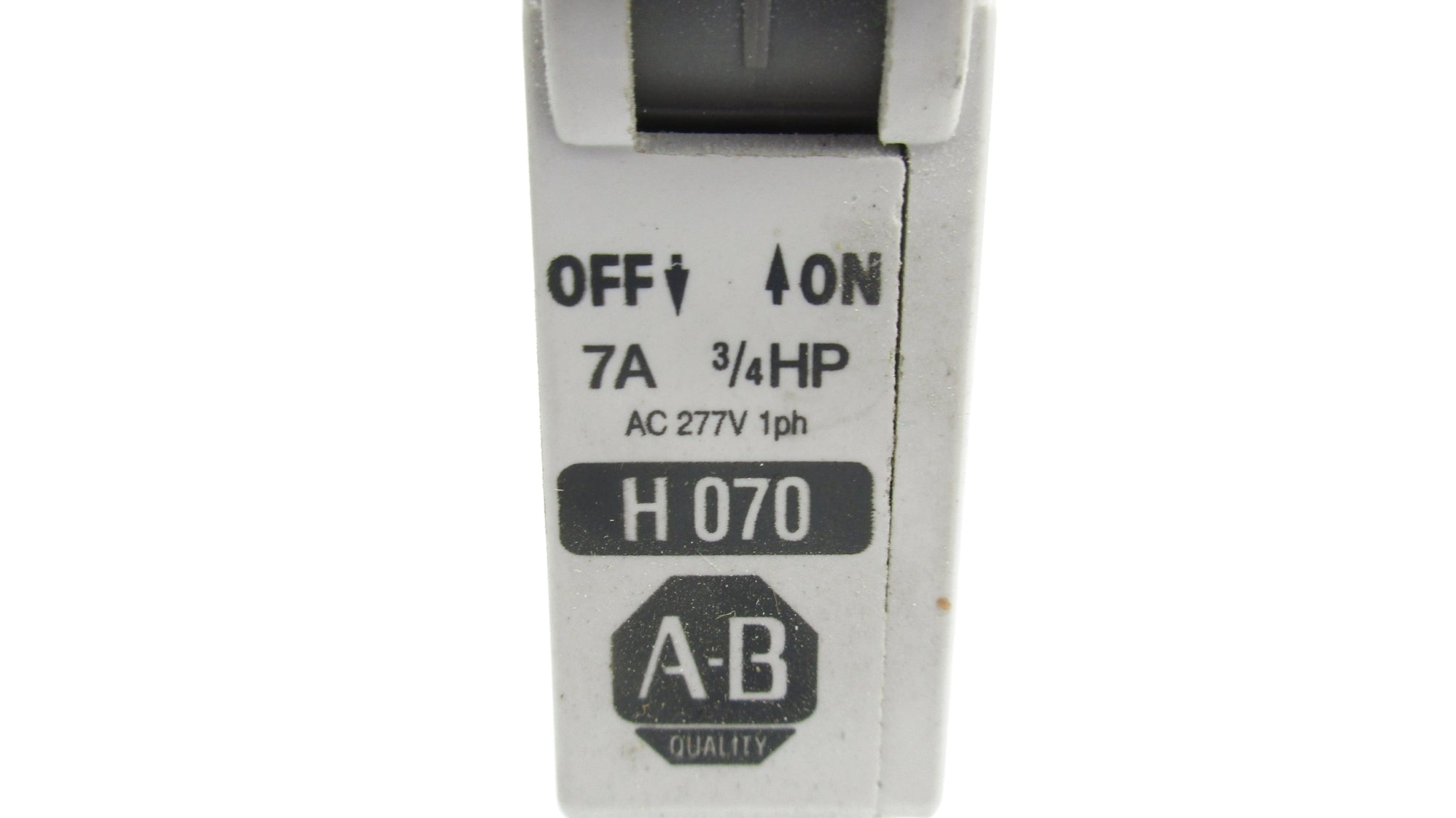 ALLEN BRADLEY 1492-CB1H070 SER. C 7A 277VAC UNMP