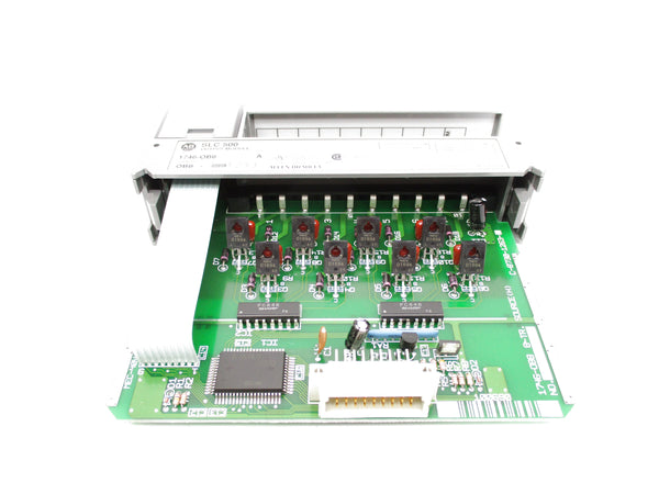 ALLEN BRADLEY 1746-OB8 SER. A 10-50VDC (WH) NSMP