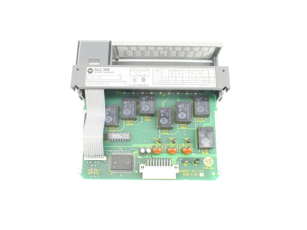 ALLEN BRADLEY 1746-OX8 SER. A 10-250VAC (NO TERMINAL) UNMP