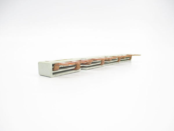 ALLEN BRADLEY 140-L454 SER. C 690V 63A UNMP