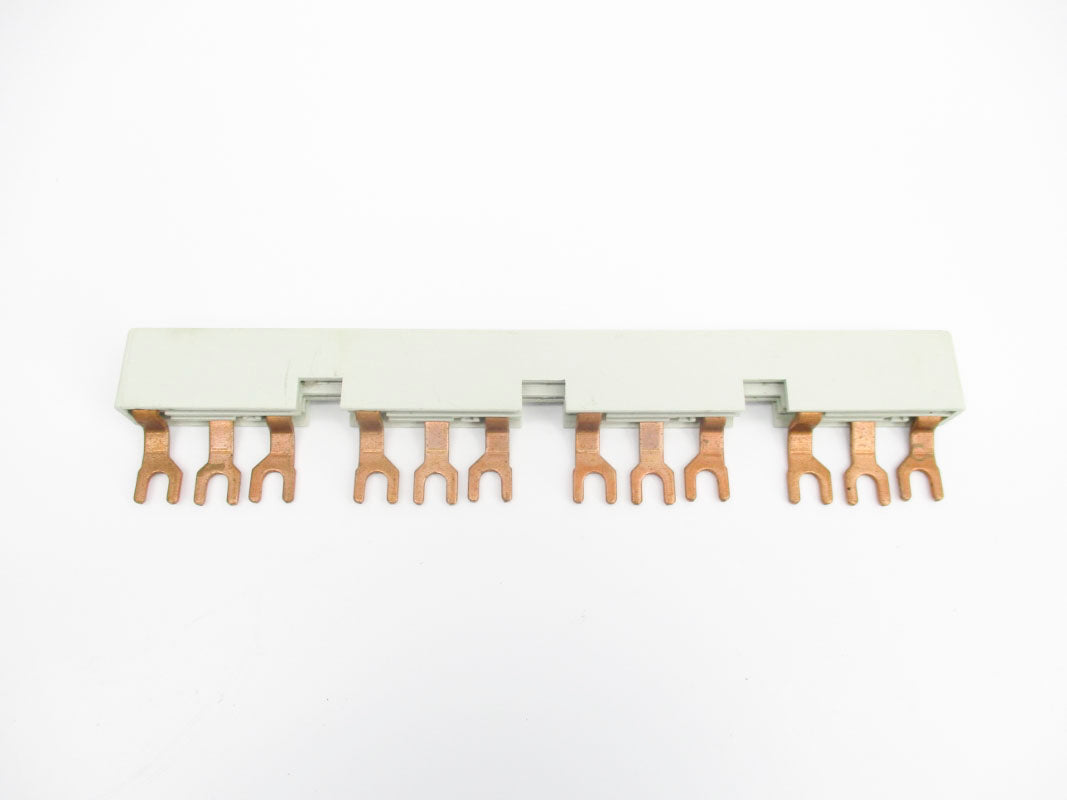 ALLEN BRADLEY 140-L454 SER. C 690V 63A UNMP