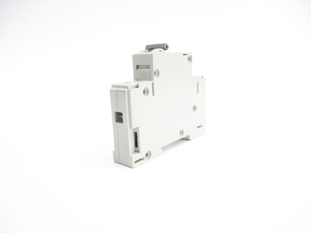 ALLEN BRADLEY 1492-CB1G100 SER. B 277VAC 10A UNMP