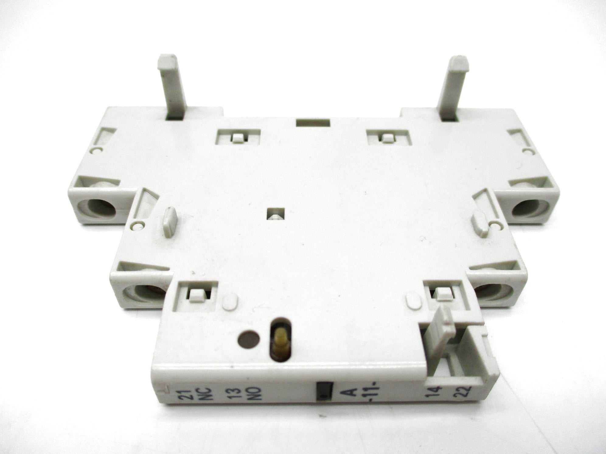 ALLEN BRADLEY 140-A11 SER. C 600VAC 10A NSNP