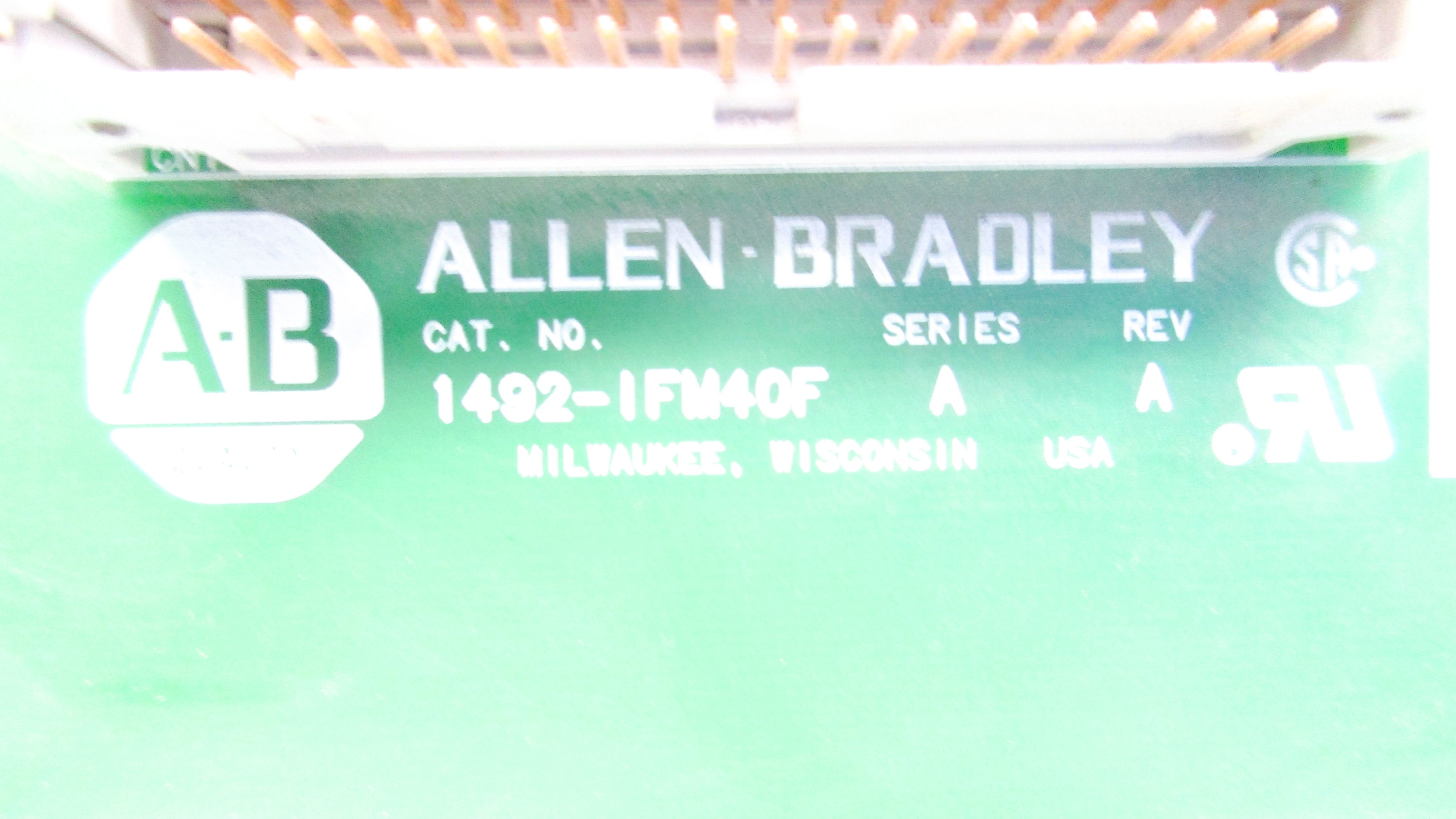 ALLEN BRADLEY 1492-IFM40F SER. A REV. A UNMP