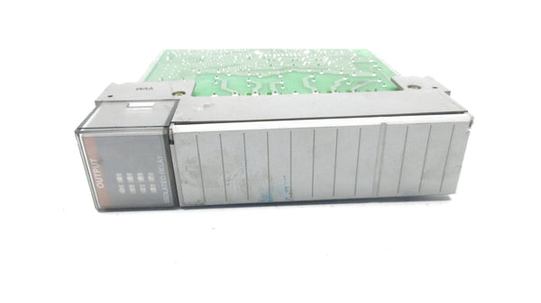 ALLEN BRADLEY 1746-OX8 SER. A 5-250VAC UNMP